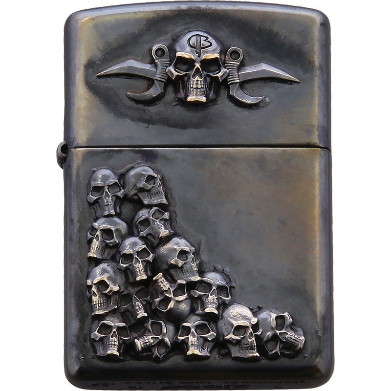 Bastinelli Creations Zippo Skulls Design Single-Sided Lighter 231S