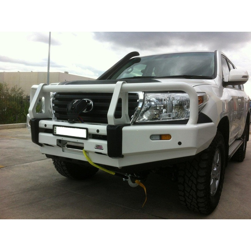 Dobinsons 4x4 Classic Black Bullbar for Toyota Land Cruiser 200 Series 2012 to mid 2016 (BU59-3533)