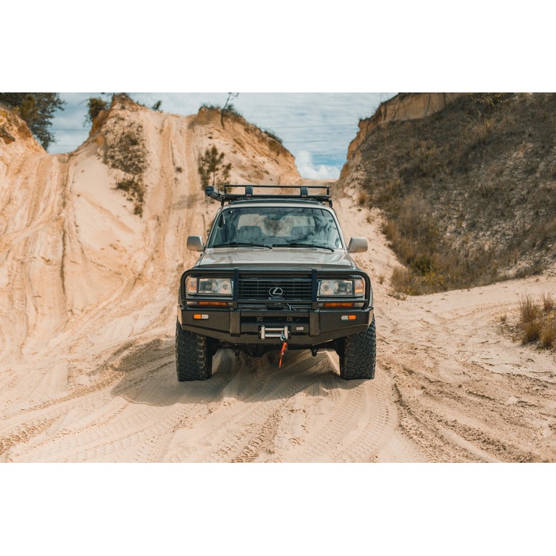 Dobinsons Classic Black Front Bullbar for Toyota Land Cruiser 80 Series (BU59-3518)