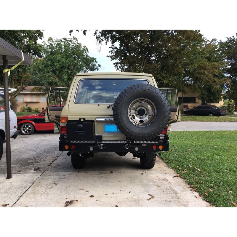 Dobinsons Rear Bumper With Swing Outs for Toyota Landcruiser 60 Series 9/1985+ Models (BW80-4132)