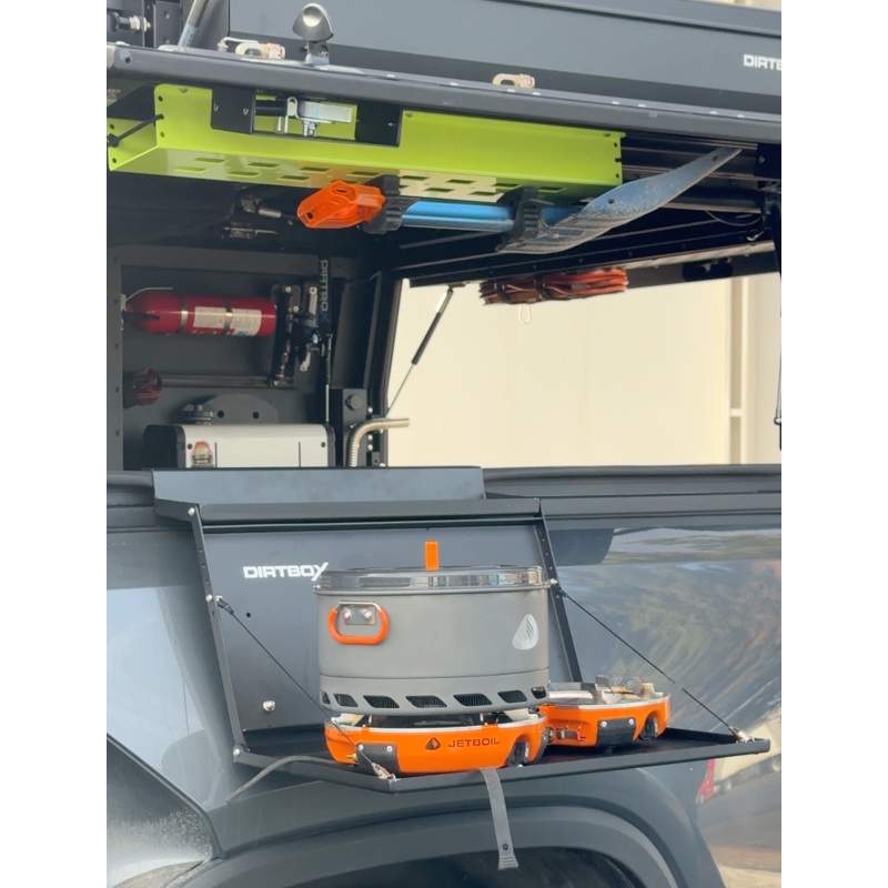 Hitch Hiker Folding Table